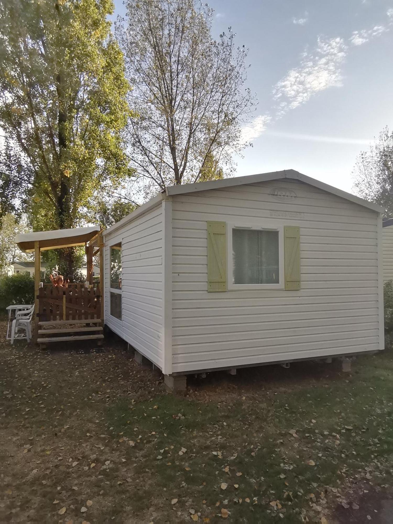 Mobilhome L'Oasis Camping Le Clos Cottet アングル エクステリア 写真