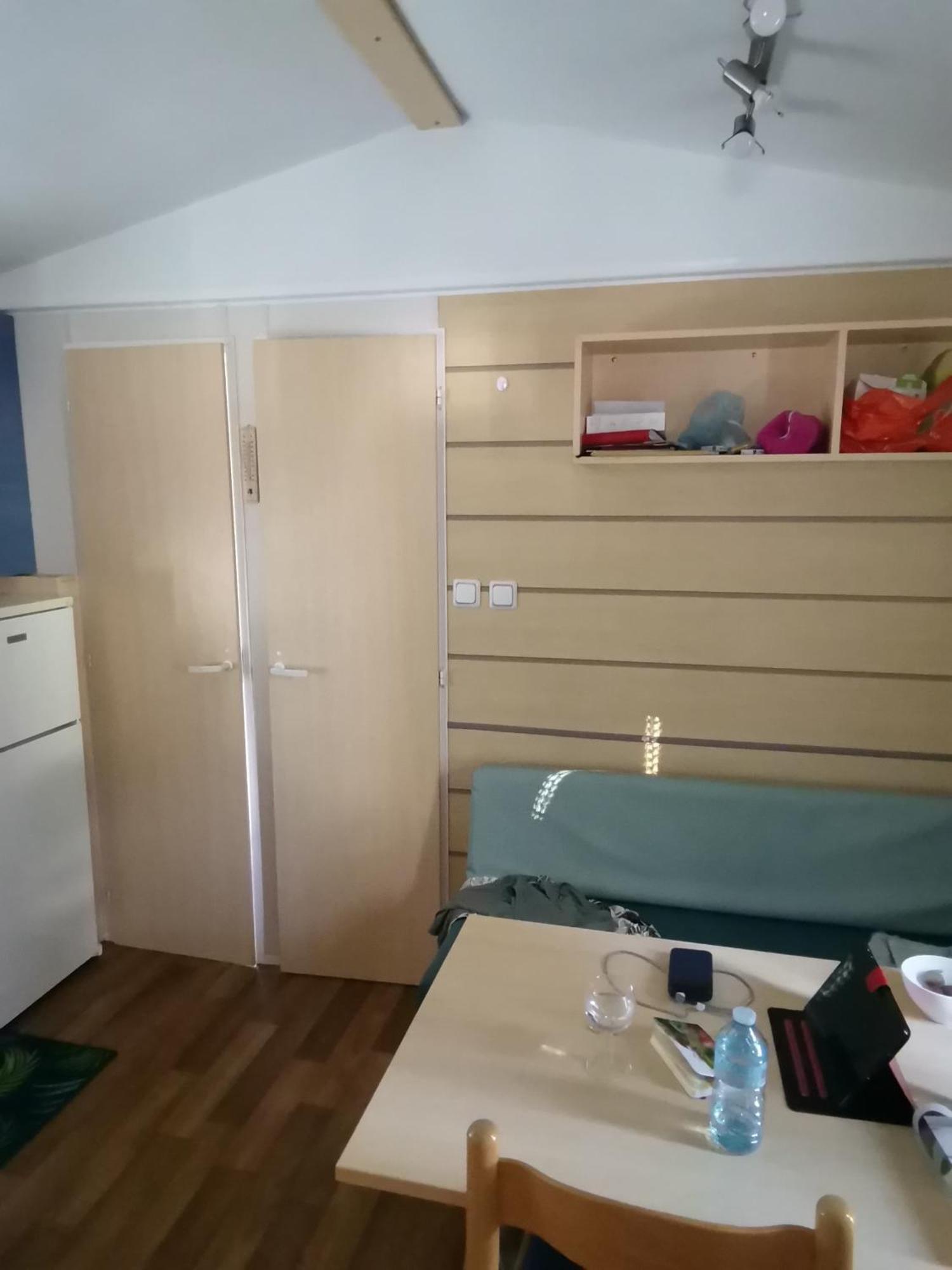 Mobilhome L'Oasis Camping Le Clos Cottet アングル エクステリア 写真