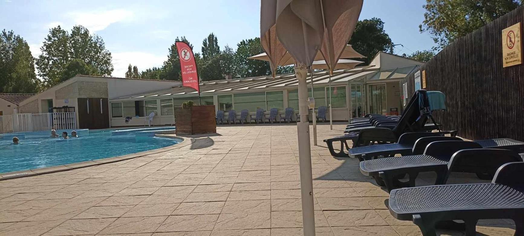 Mobilhome L'Oasis Camping Le Clos Cottet アングル エクステリア 写真